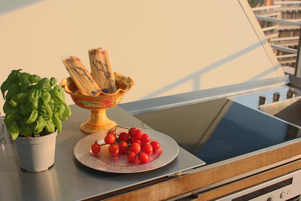 Luxury Penthouse With Stunning View And Hammam Apartment Milano Ngoại thất bức ảnh