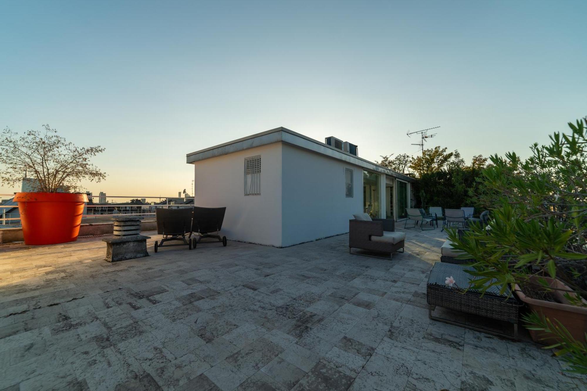 Luxury Penthouse With Stunning View And Hammam Apartment Milano Ngoại thất bức ảnh